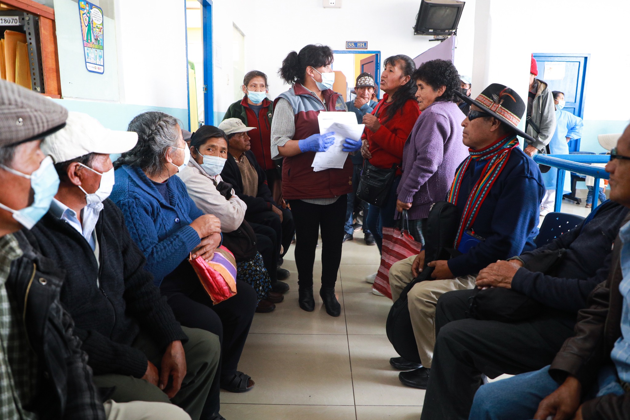 MÁS DE 300 CUSQUEÑOS ATENDIDOS EN CAMPAÑA DE SALUD GRATUITA EN EL CENTRO MÉDICO MUNICIPAL