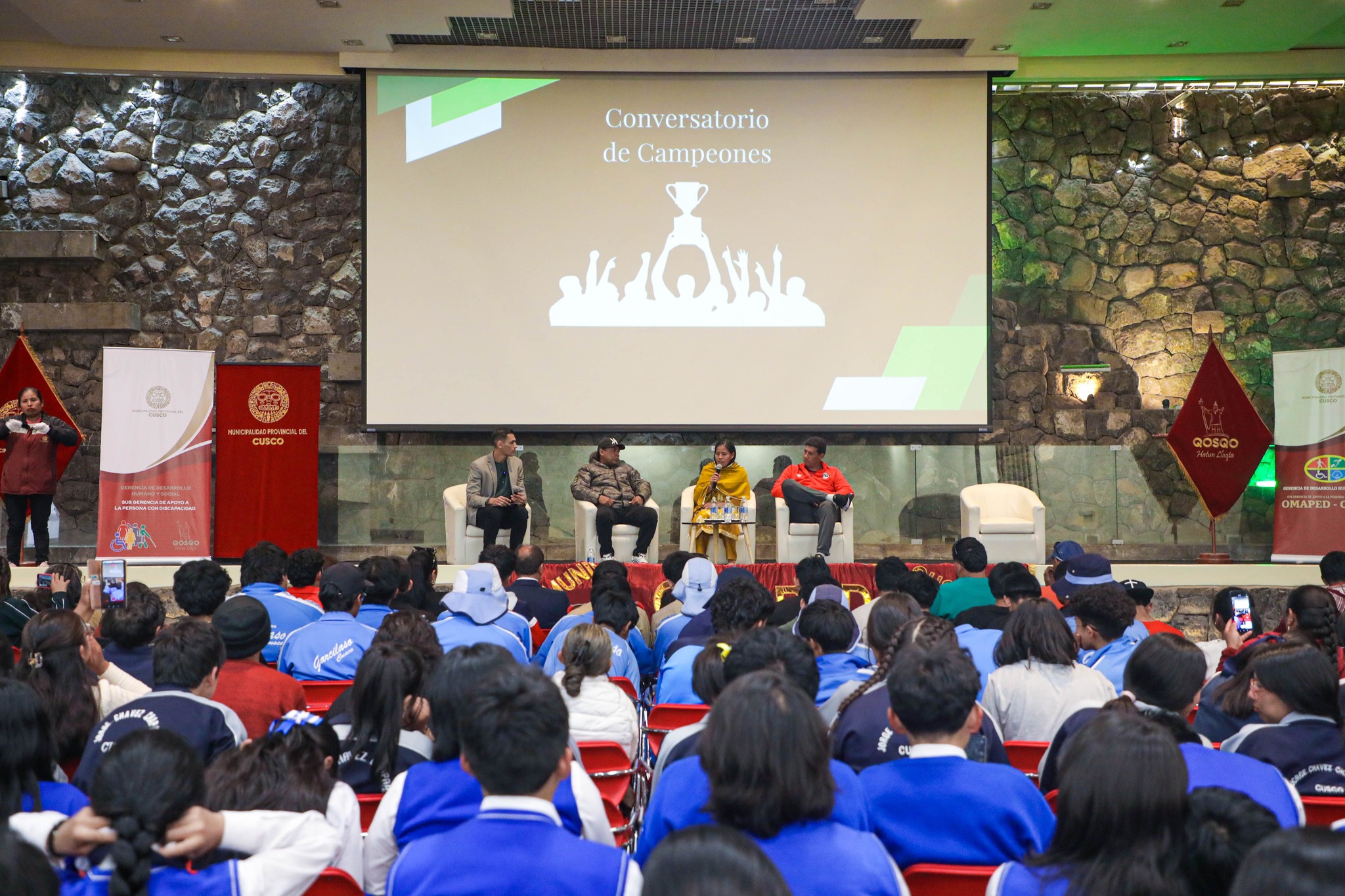 CUSCO IMPULSA SUEÑOS: MUNICIPALIDAD DEL CUSCO DESARROLLÓ CHARLA DE MOTIVACIÓN PARA PERSONAS CON DISCAPACIDAD