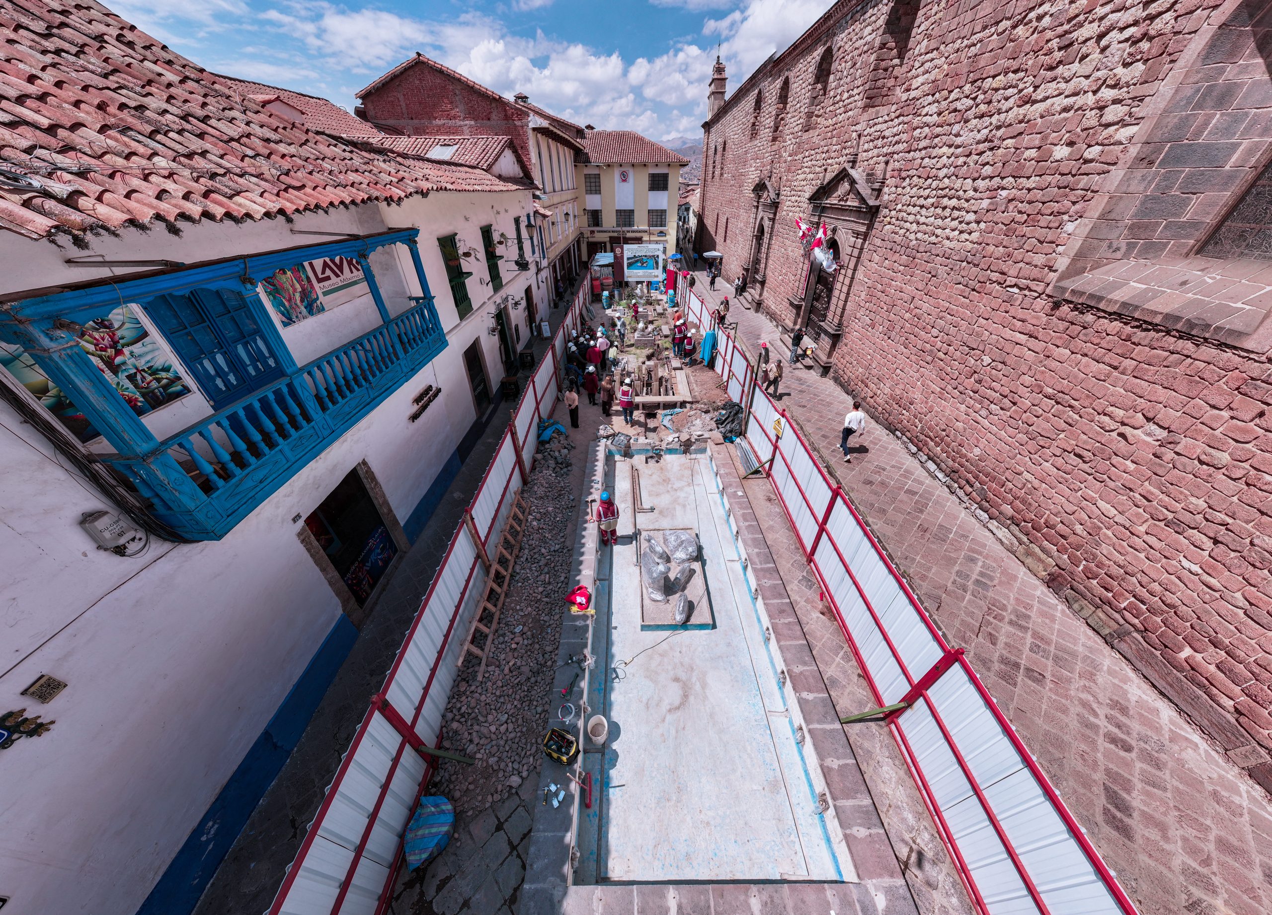 MUNICIPALIDAD DEL CUSCO AVANZA CON MÁS DEL  40 % EN LA RECUPERACIÓN DE LA PILETA DE PUMAQCHUPAN